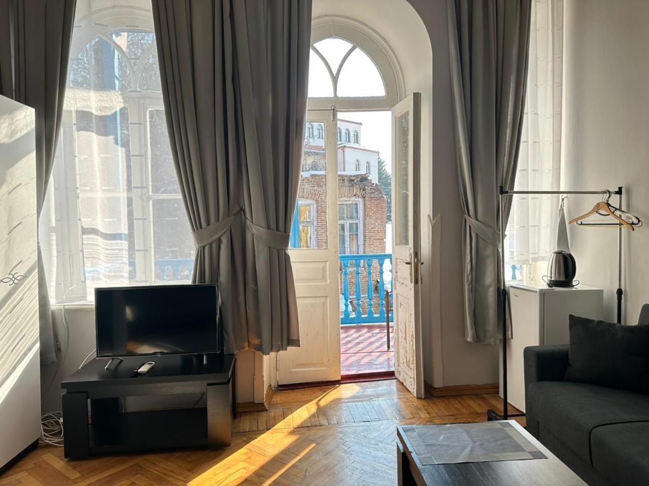 Golden Lion Hotell Sighnaghi Eksteriør bilde