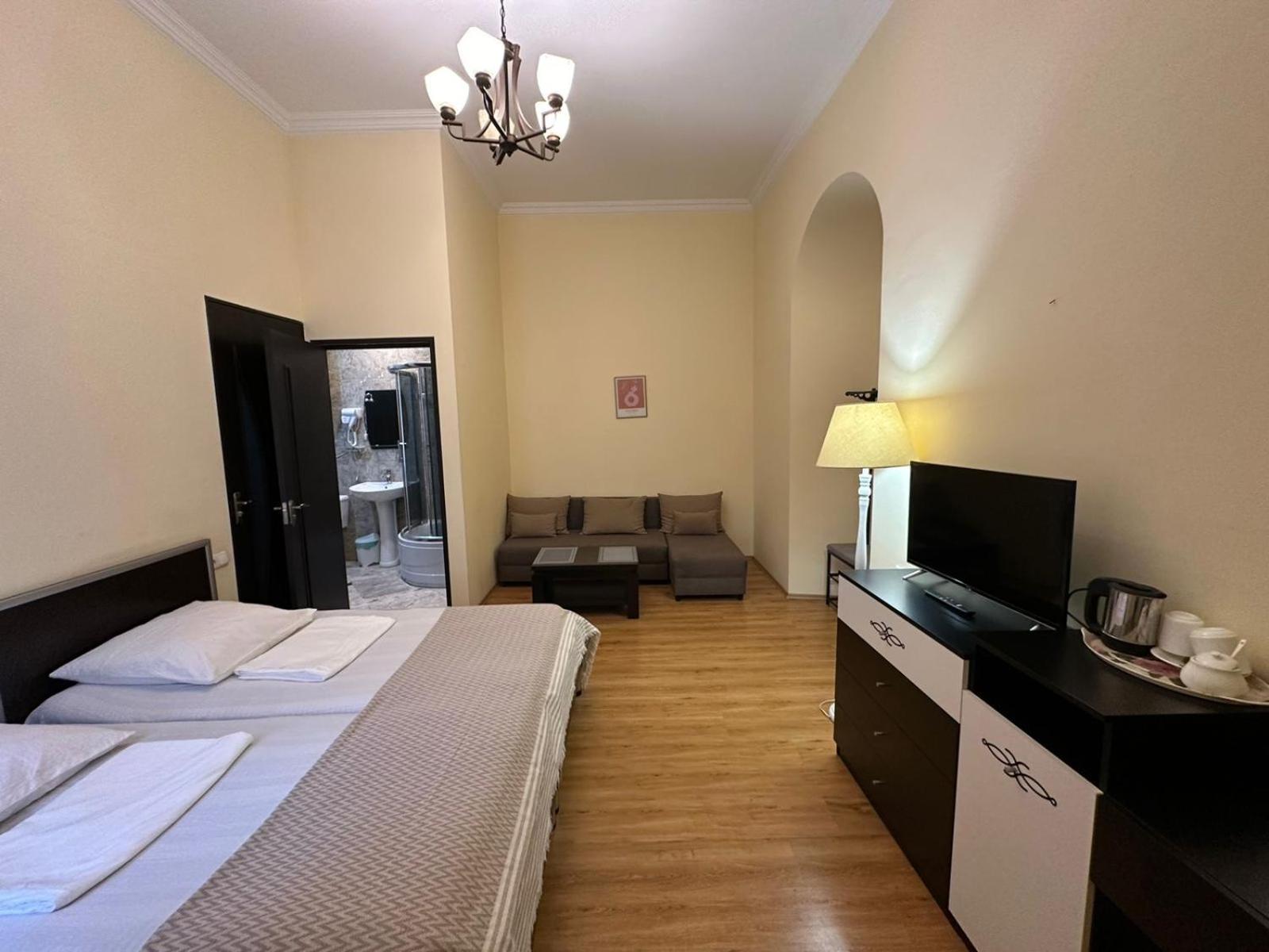 Golden Lion Hotell Sighnaghi Eksteriør bilde