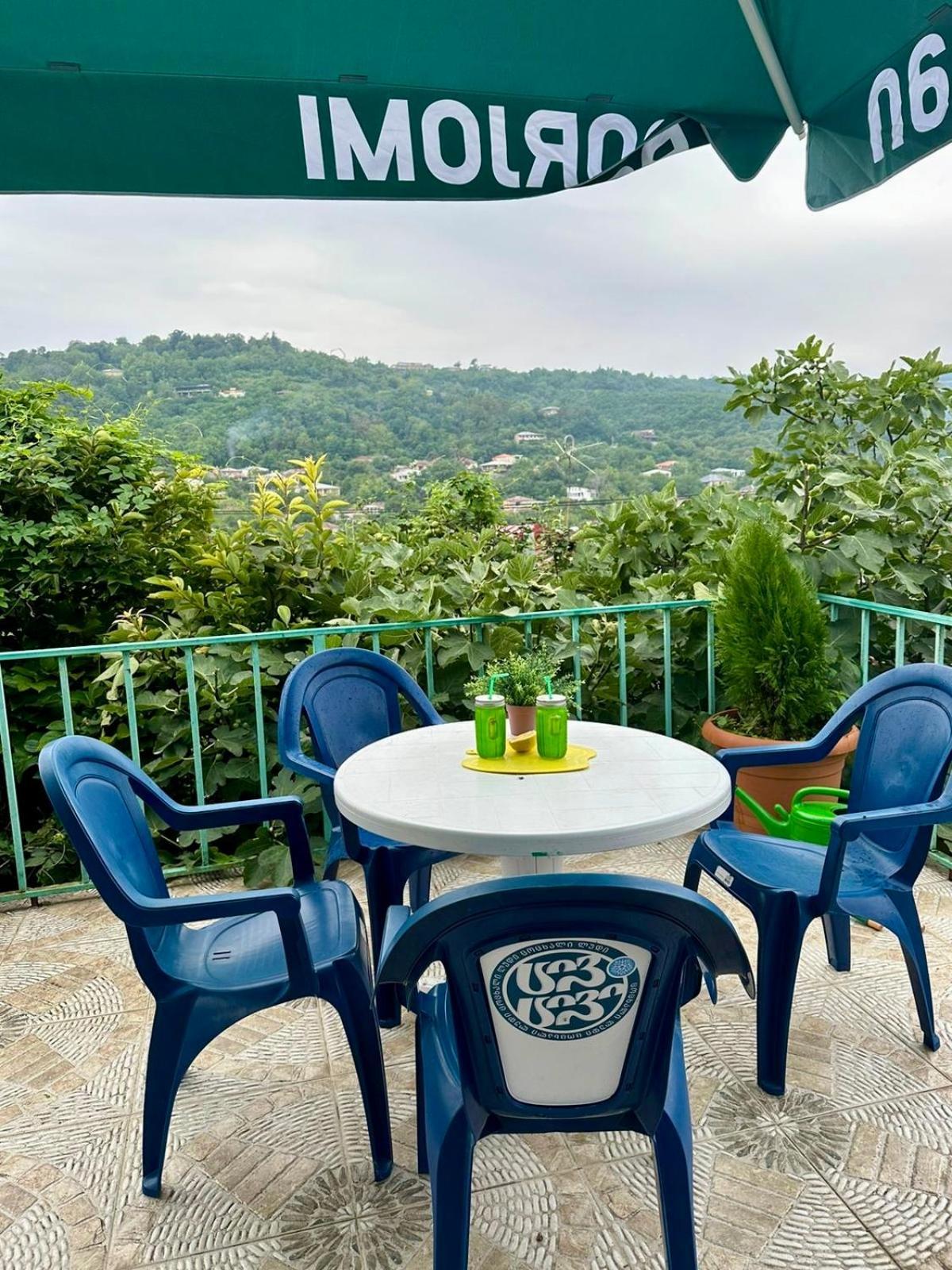 Golden Lion Hotell Sighnaghi Eksteriør bilde