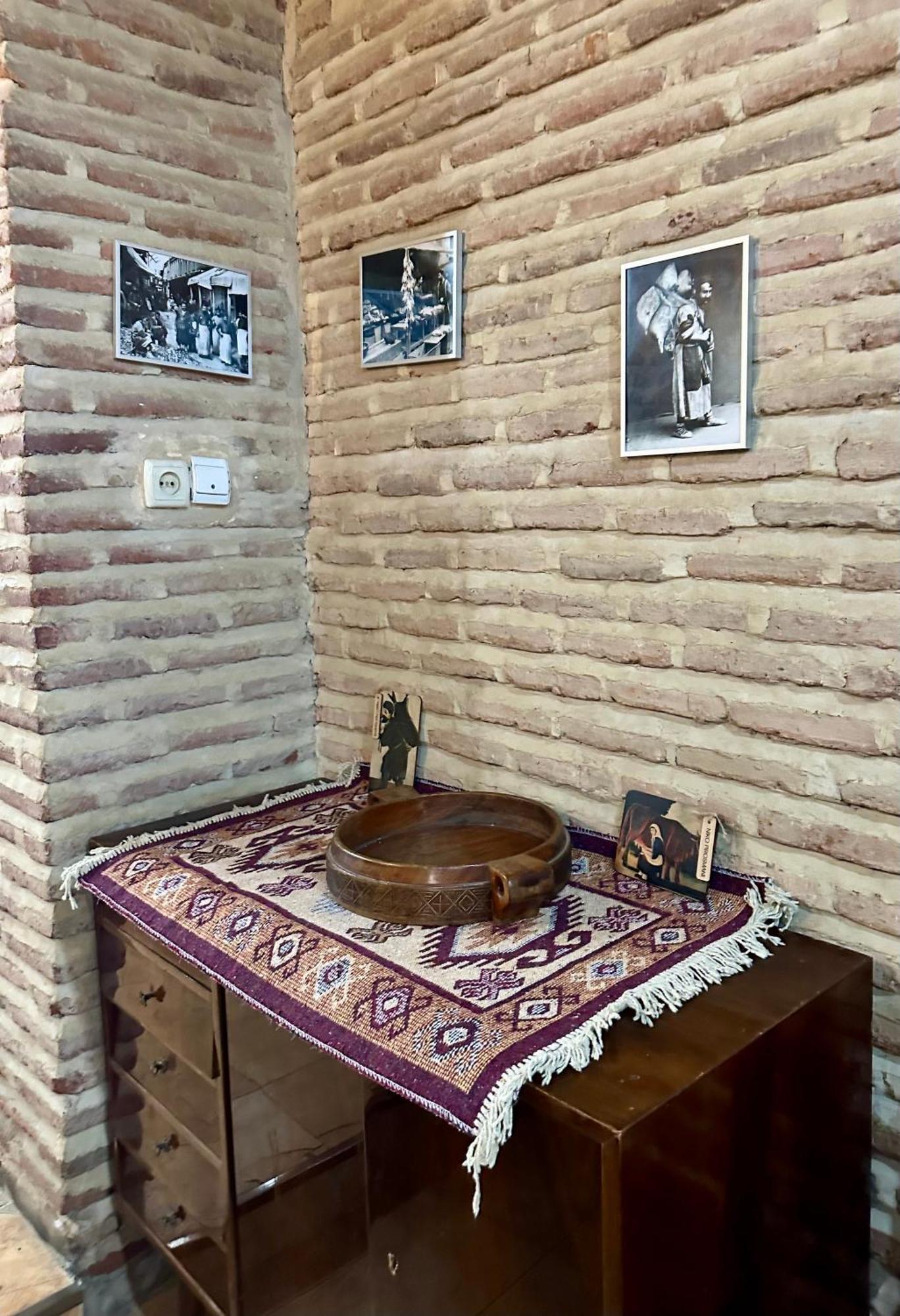 Golden Lion Hotell Sighnaghi Eksteriør bilde