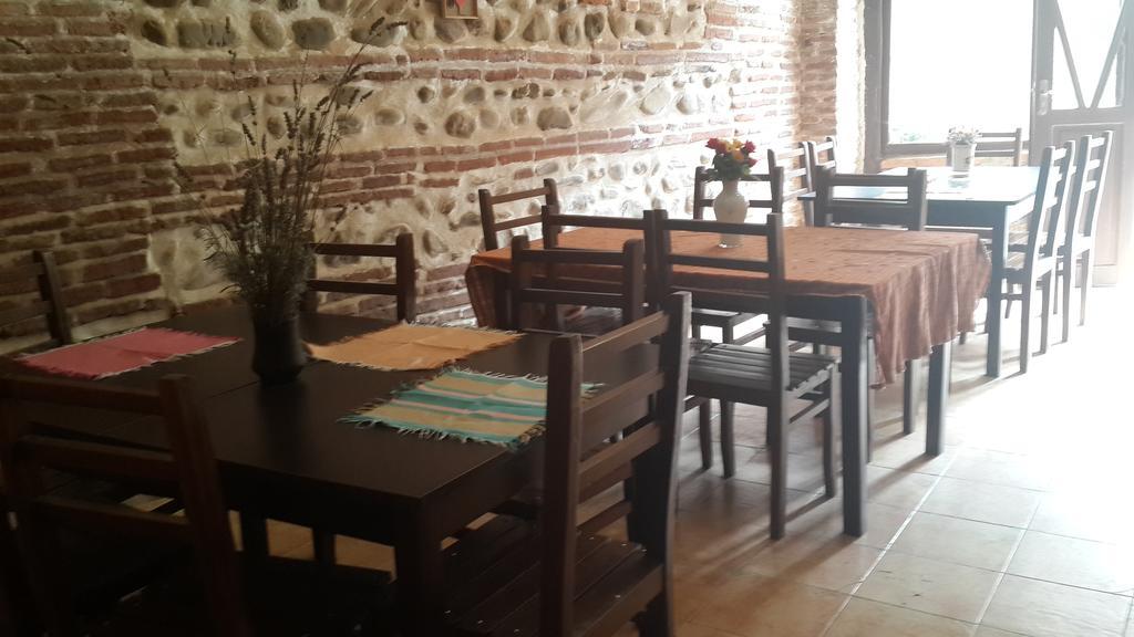 Golden Lion Hotell Sighnaghi Eksteriør bilde